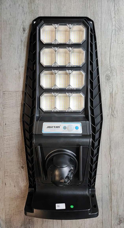 Jortan Solar Powered LED Street Pole Light with Wifi IP Camera - Eco-friendly Outdoor Lighting with Surveillance - Electromann SA