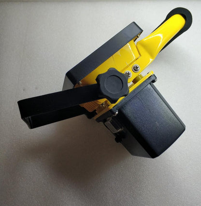 DEMO Yamato 20W Solar Rechargeable Portable LED Flood Light - Compact and Powerful Lighting Solution - Electromann SA