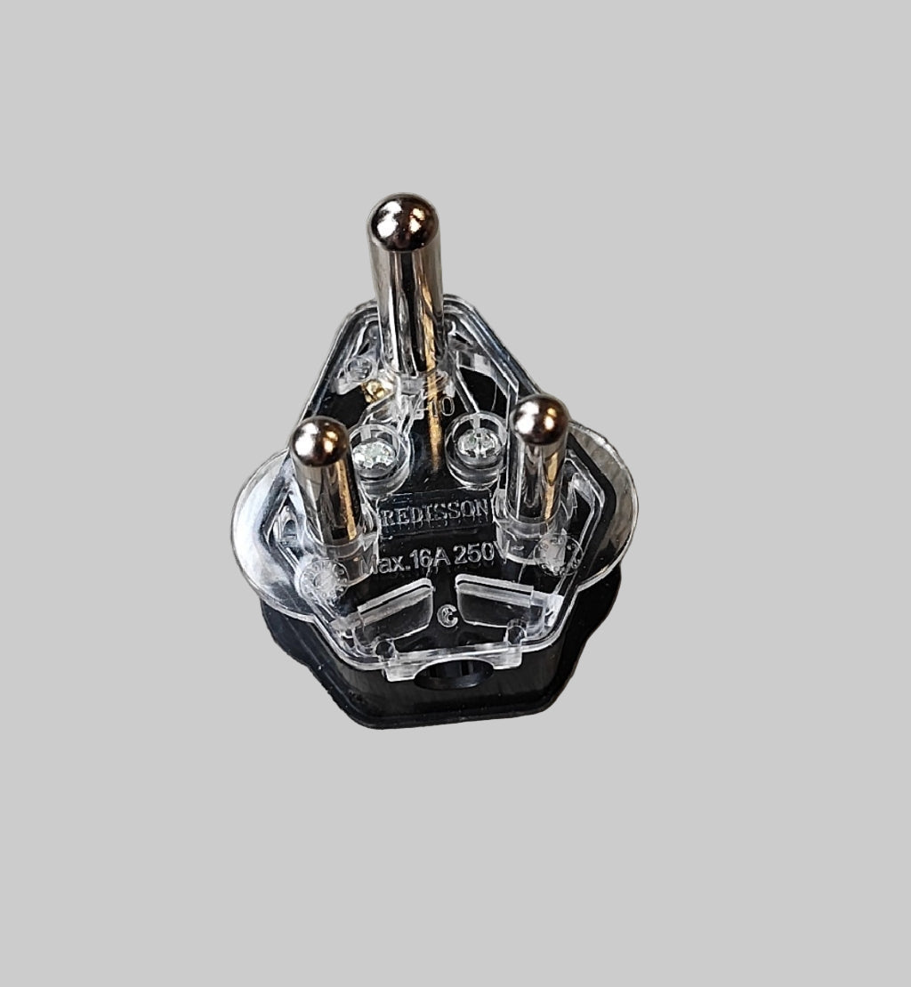 REDISSON M-10C 16A 220v 3Pin Plug Top - Electromann SA