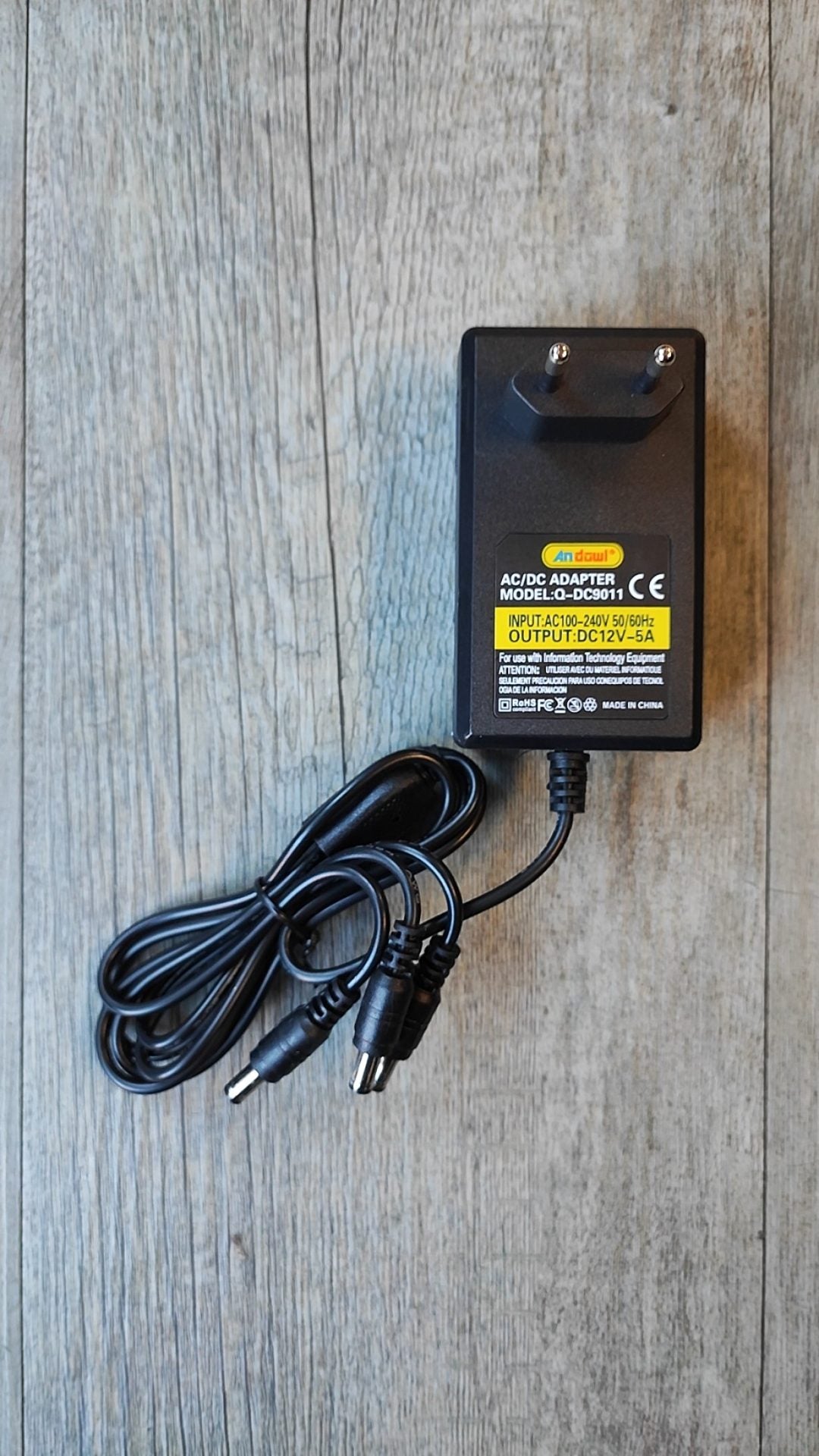 Andowl Q-DC9011 3 in 1 AC230 to DC12v 5Amp Power Supply - Electromann SA