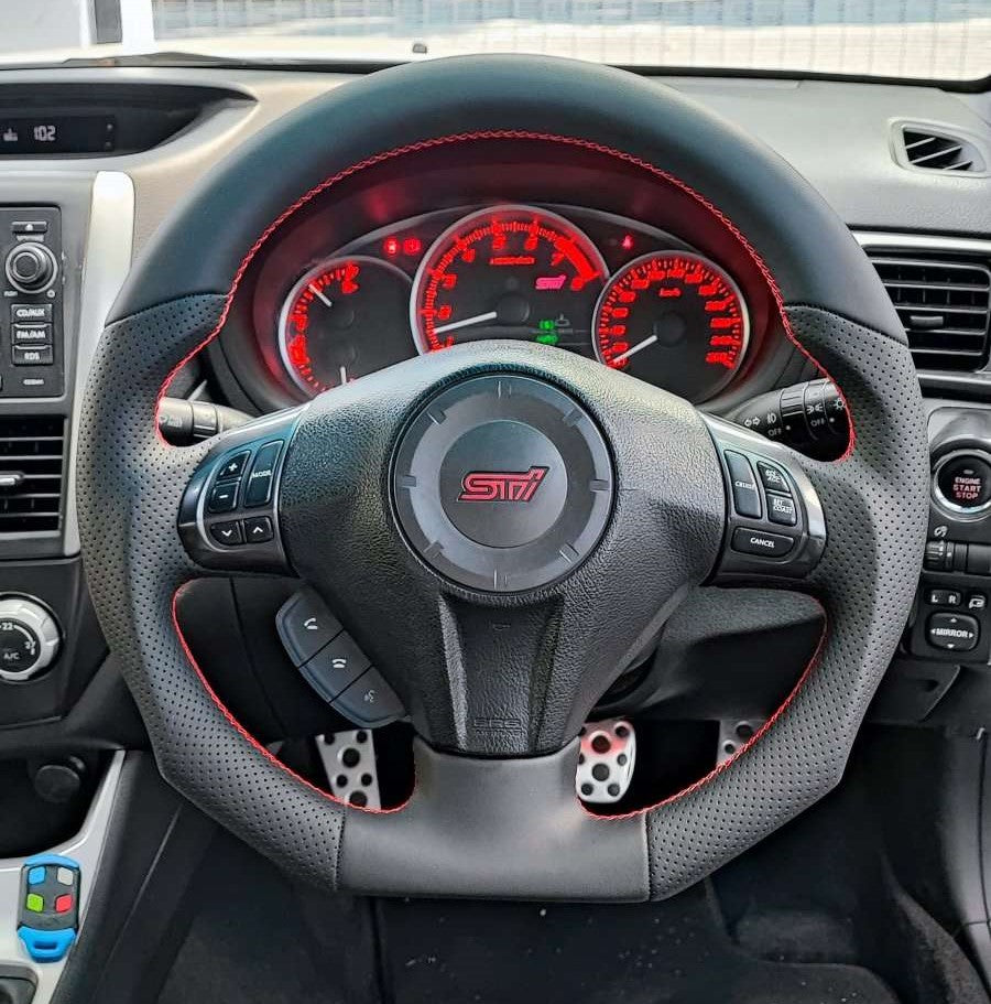 100% Real Leather Car Steering Wheel For Subaru Impreza WRX/STI/Legacy/Forester - Electromann SA