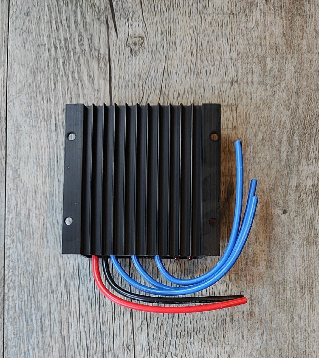 Enhance Wind Turbine Performance with 24v MPPT Controller for FLTNXY POWER 600W 24V Wind Turbine - Electromann SA