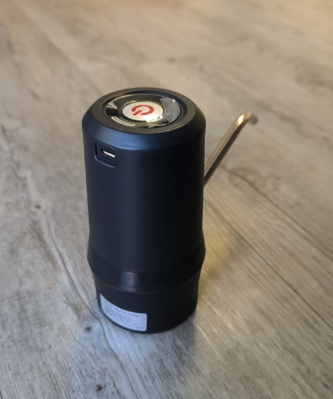 W02 Rechargeable Touch-Sensitive Water Dispenser - Electromann SA