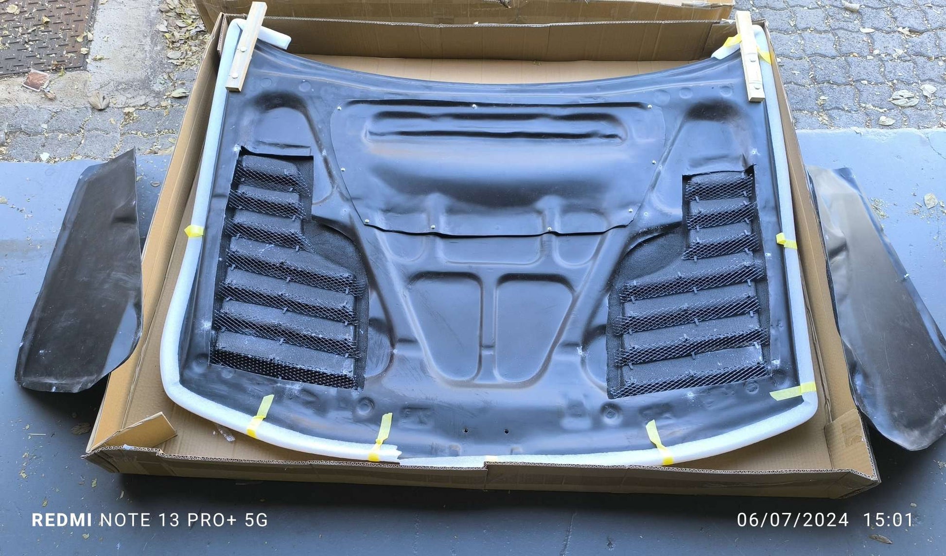 Carbon Fiber CW Style Bonnet Fit For 1998-2000 Subaru Impreza GC8 - Electromann SA