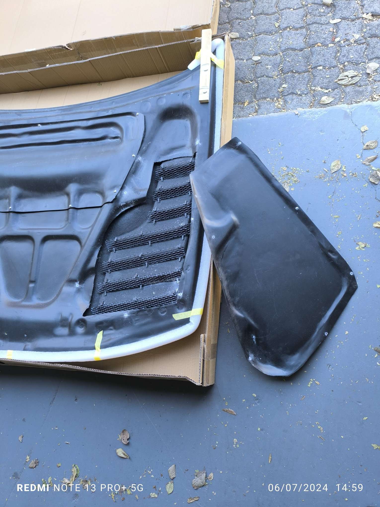 Carbon Fiber CW Style Bonnet Fit For 1998-2000 Subaru Impreza GC8 - Electromann SA