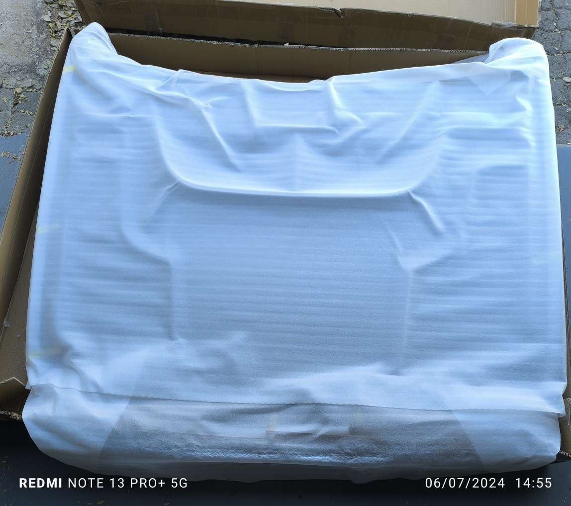 Carbon Fiber CW Style Bonnet Fit For 1998-2000 Subaru Impreza GC8 - Electromann SA