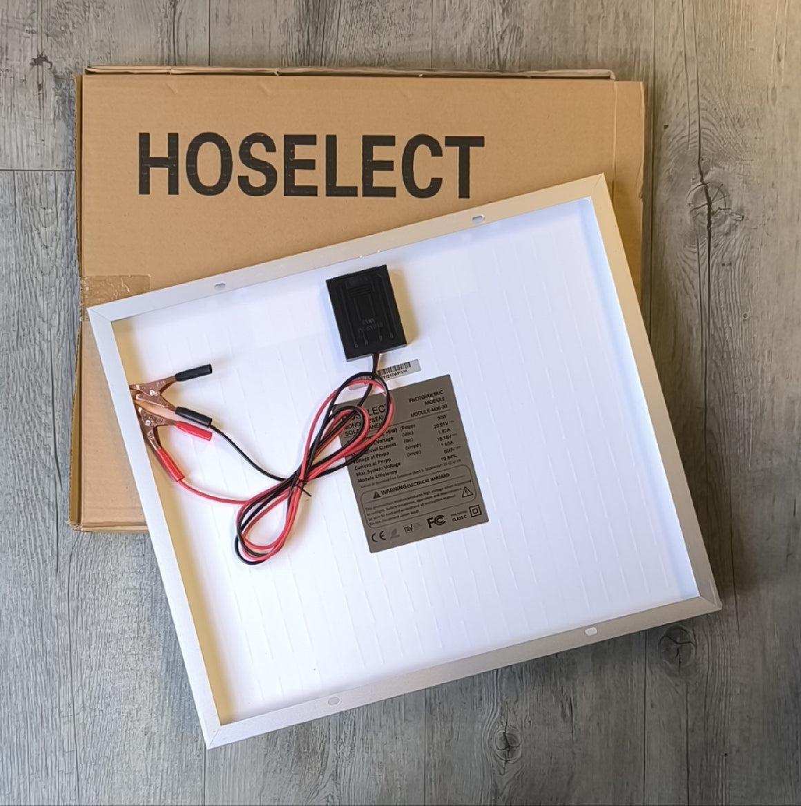 Hoselect M36-30 30W 12v Solar Panel - Electromann SA