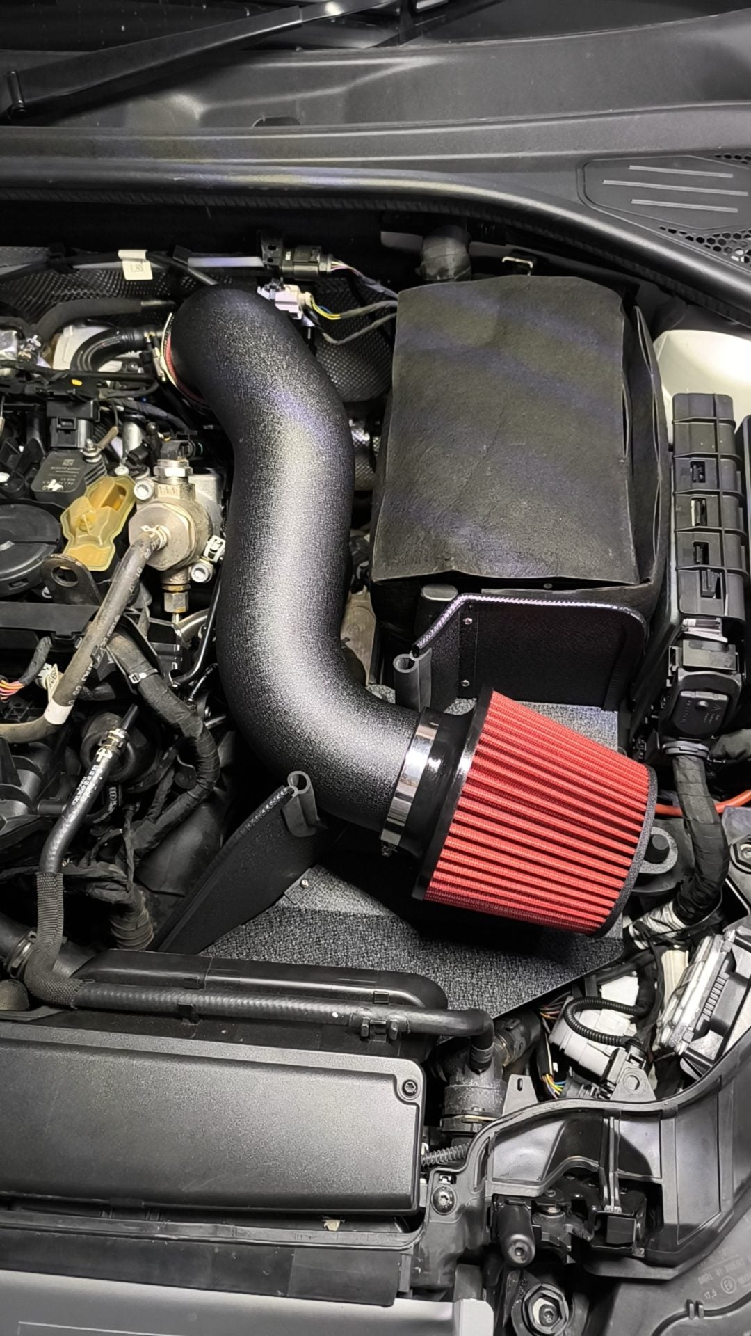 Performance Upgrade Air Intake System for VW Golf MK7/7.5 and Audi S3/TT/TTS 2.0 lit Turbo 2015+ - Electromann SA