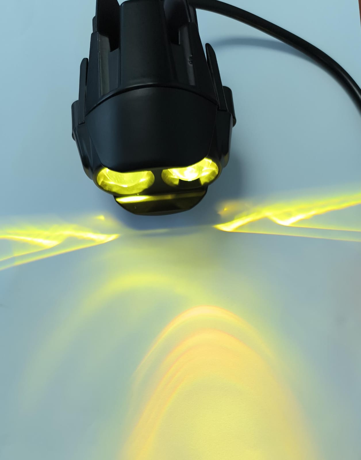 Motorcycle 12v Universal Dual LED and Dual Color Headlights/Spotlights/Fog lights - Electromann SA