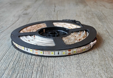 12v DC 5m 150 x 5050Led Chip Green Weatherproof LED Light Strip Roll (10008110)