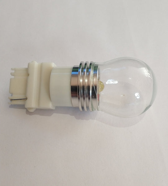 9w CREE SMD Cool White 3156 LED Light Bulb