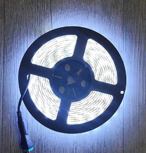 ##REDUCED TO CLEAR## 12v DC 5m 300 x 5050Led Chip Soft Cool White Weatherproof LED Light Strip Roll