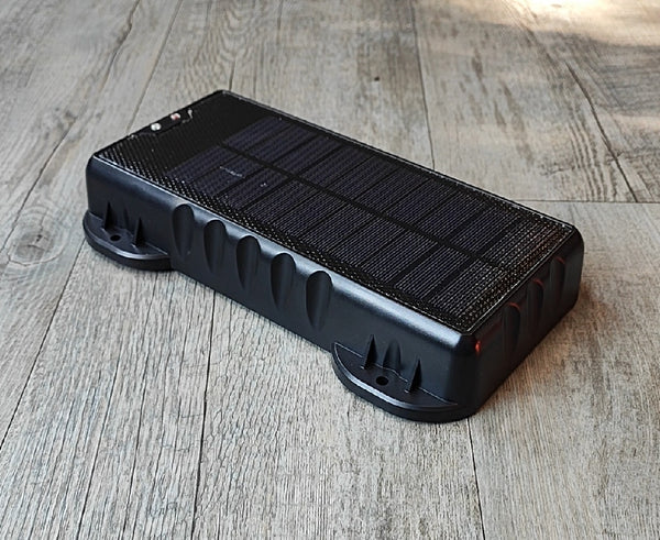 ZZTK900 DIY No-Contract Solar Charged Portable GPS Tracker - Real-Time Tracking for Vehicles and Assets