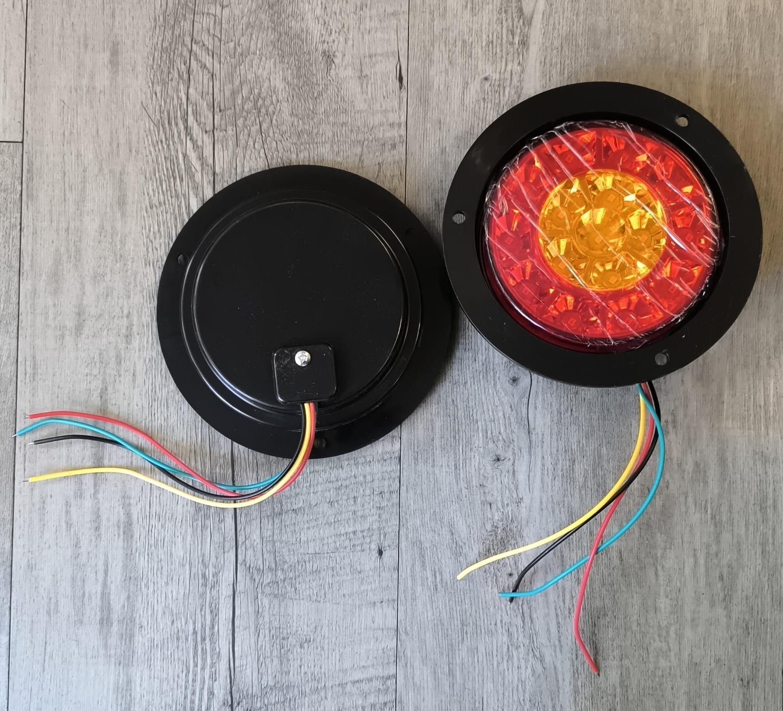 2Pcs 24v Round Truck/Trailer 16LED Rear Tail Stop Light RED + Amber - Electromann SA