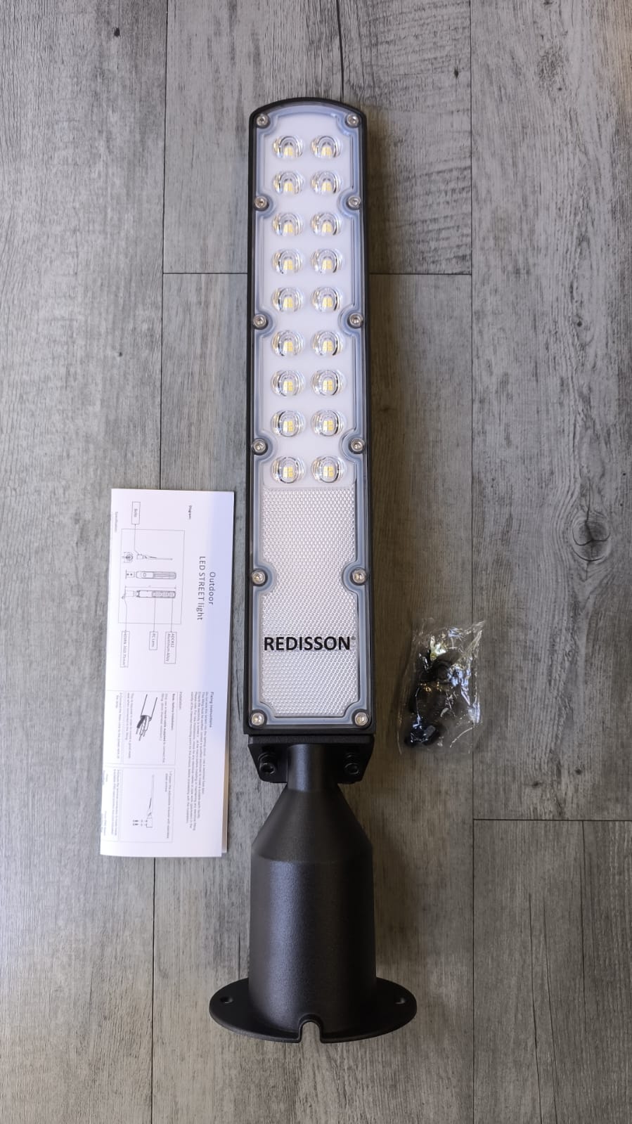 REDISSON 50W 250V AC 6500K Cool White LED Street Light - Electromann SA