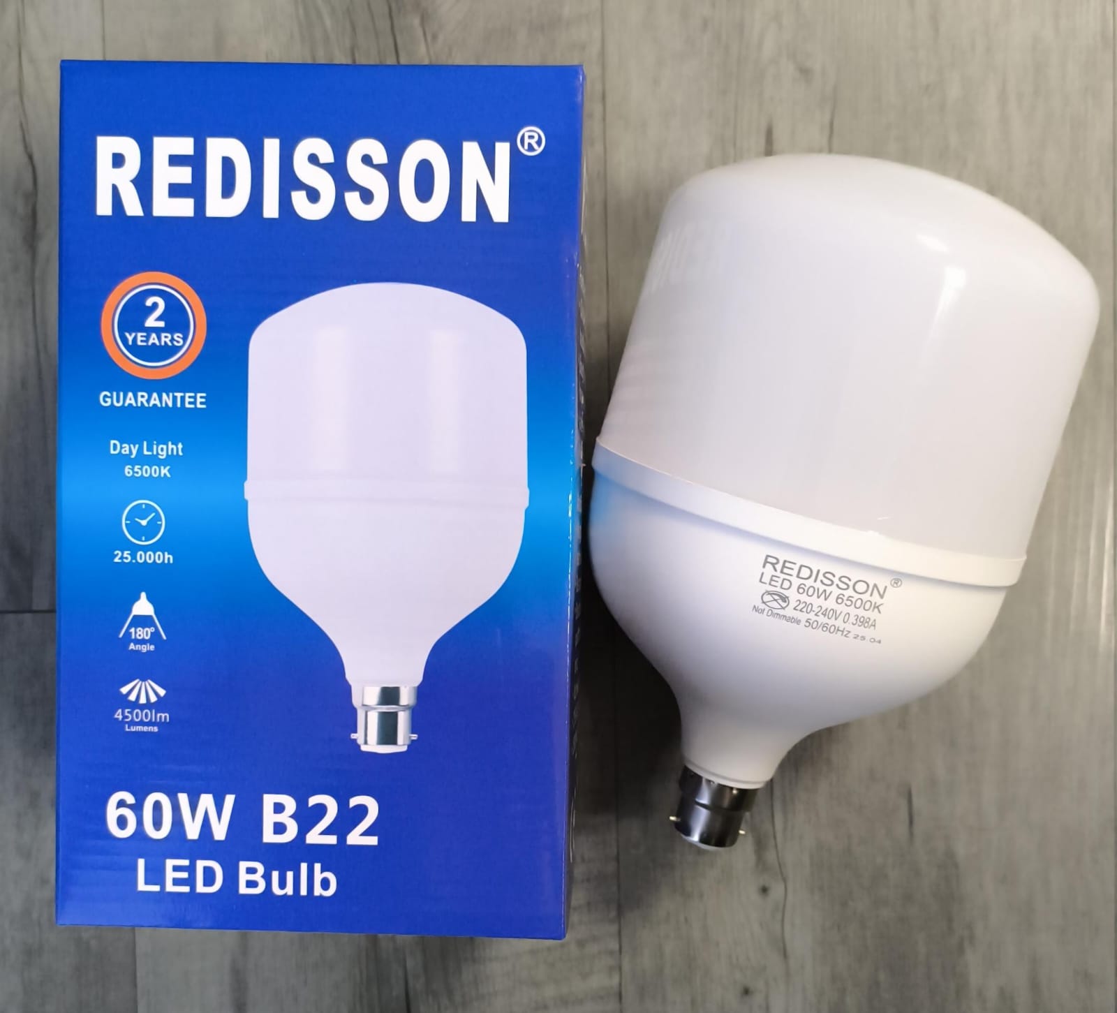 REDISSON 220v AC 60Watt B22 (Push and Twist Type) 6500K Cool White LED Bulb (10007632) - Electromann SA