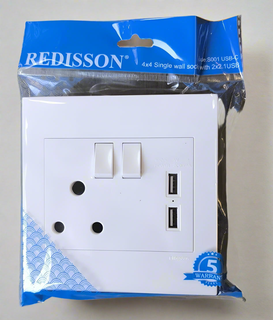 Redisson 4x4 Switched Single 3Pin Plug with 2x 5v USB Wall Socket - Electromann SA