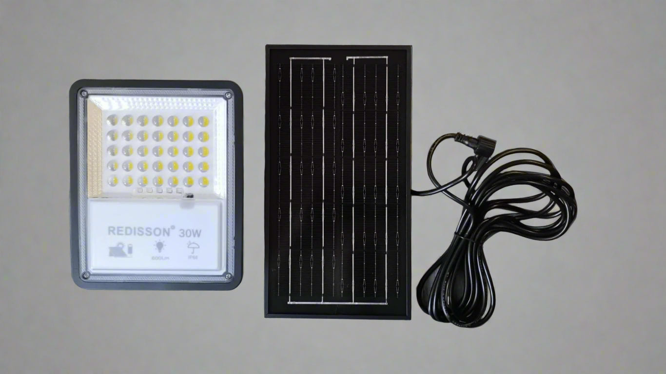 Redisson 30Watt *High Quality* SOLAR Outdoor LED Flood Light - Electromann SA