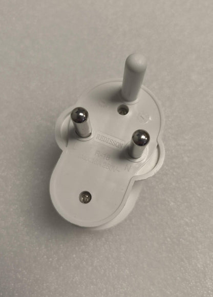 REDISSON R-18 Continental 220v Schuko and Euro Multi-Plug Adapter (10007703) - Electromann SA