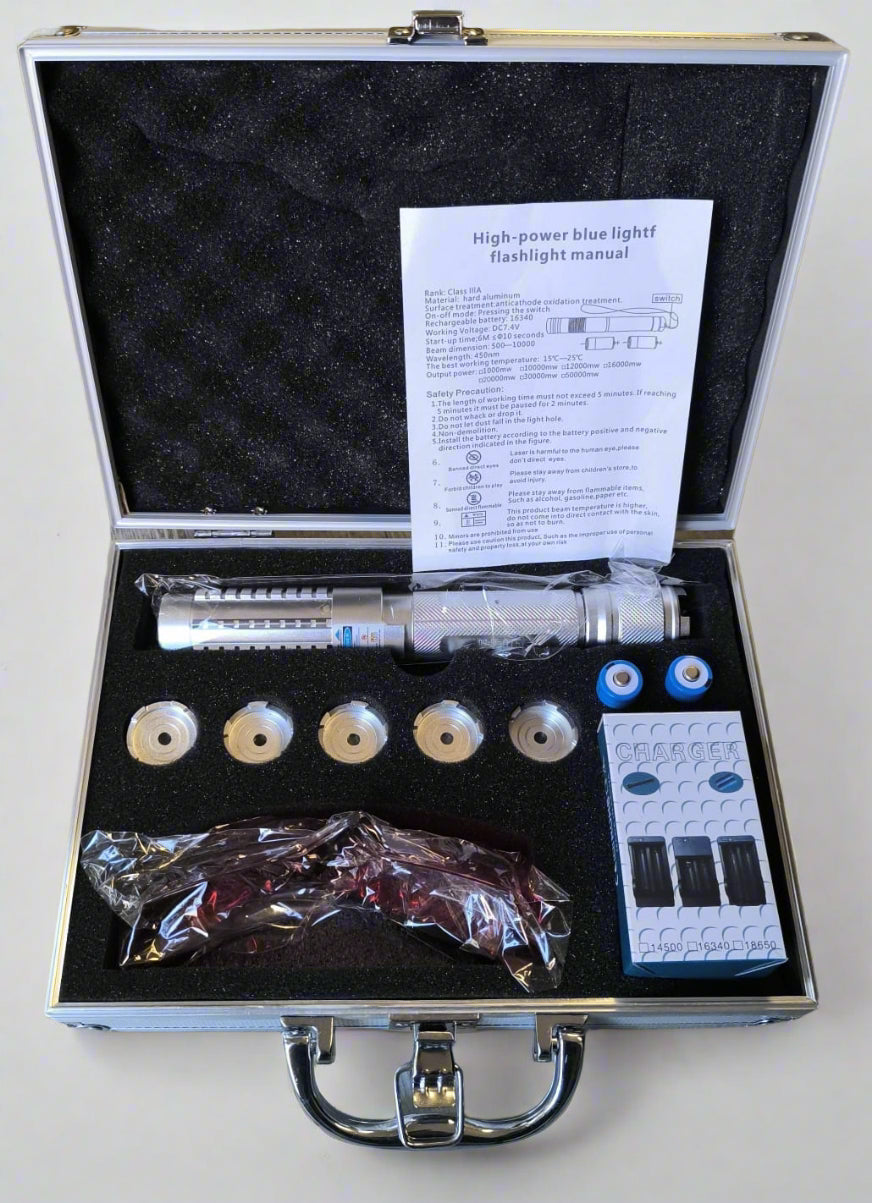 Powerful 1000mw 450nm Blue Laser Pointer for Presentations and Outdoor Activities - Electromann SA