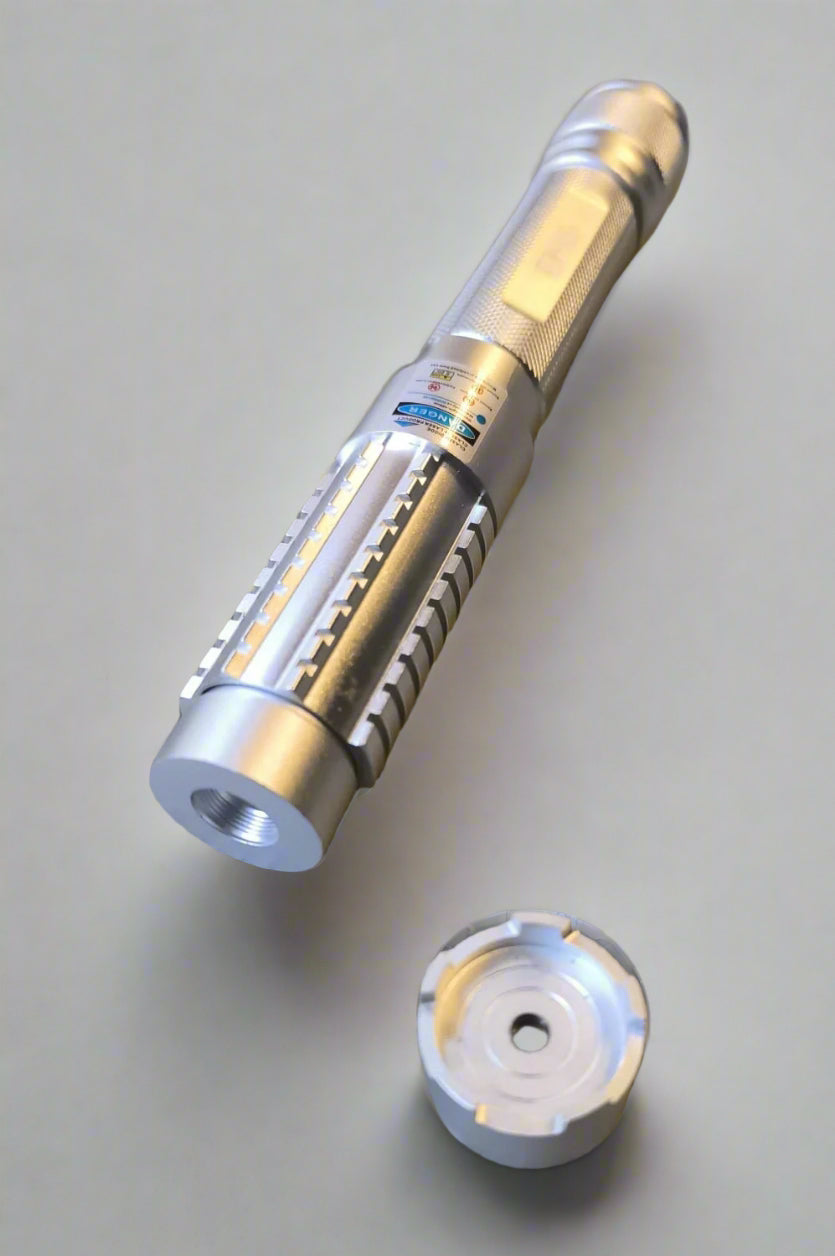 Powerful 1000mw 450nm Blue Laser Pointer for Presentations and Outdoor Activities - Electromann SA